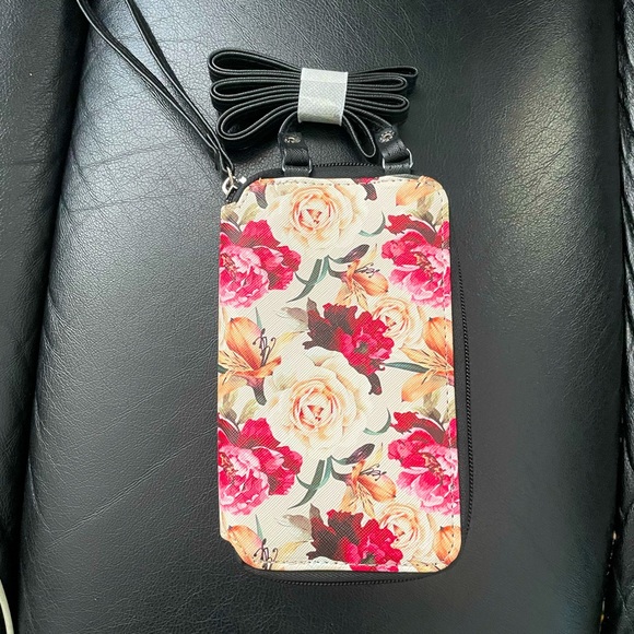 Cross purse/wallet - Picture 3 of 3